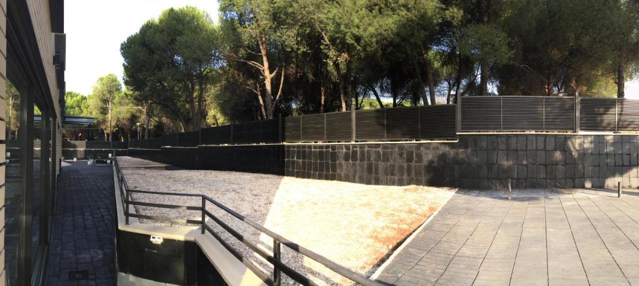 Pozuelo de Alarcón H La Cabana מראה חיצוני תמונה